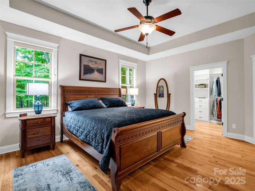 349 Monarch Road, Hendersonville, NC 28739.  MLS# CAR4242152, YatesRealty ID 16514. 