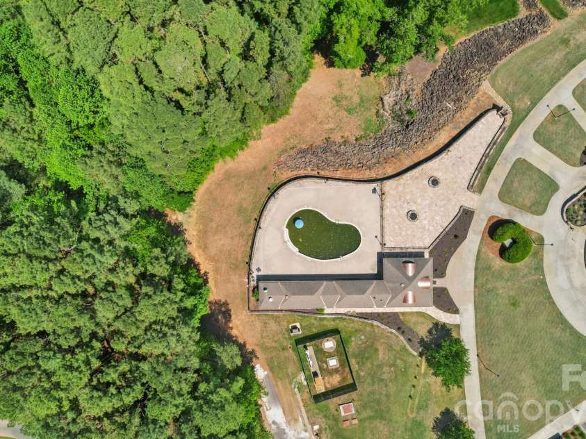 181 Old Harbor Drive, Mount Gilead, NC 27306.  MLS# CAR4373123, YatesRealty ID 16515. 