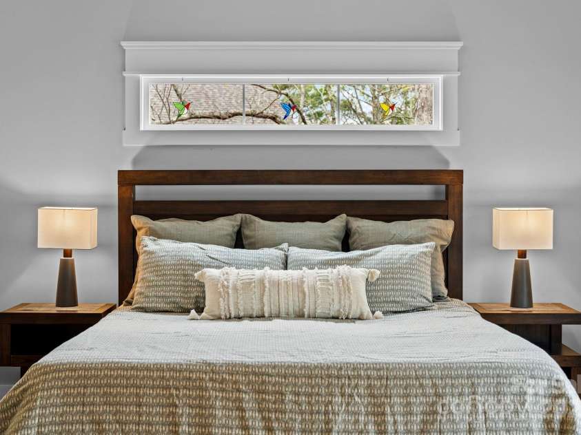 16 Sugarland Ridge Trail, Fairview, NC 28730.  MLS# CAR4245510, YatesRealty ID 16516. 