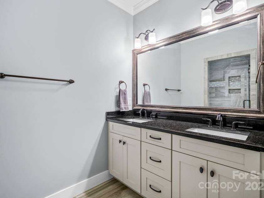 16 Sugarland Ridge Trail, Fairview, NC 28730.  MLS# CAR4245510, YatesRealty ID 16516. 