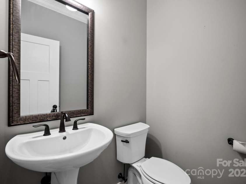 16 Sugarland Ridge Trail, Fairview, NC 28730.  MLS# CAR4245510, YatesRealty ID 16516. 