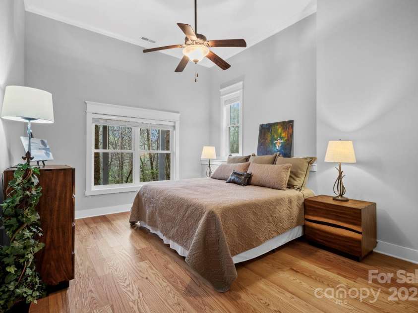 16 Sugarland Ridge Trail, Fairview, NC 28730.  MLS# CAR4245510, YatesRealty ID 16516. 