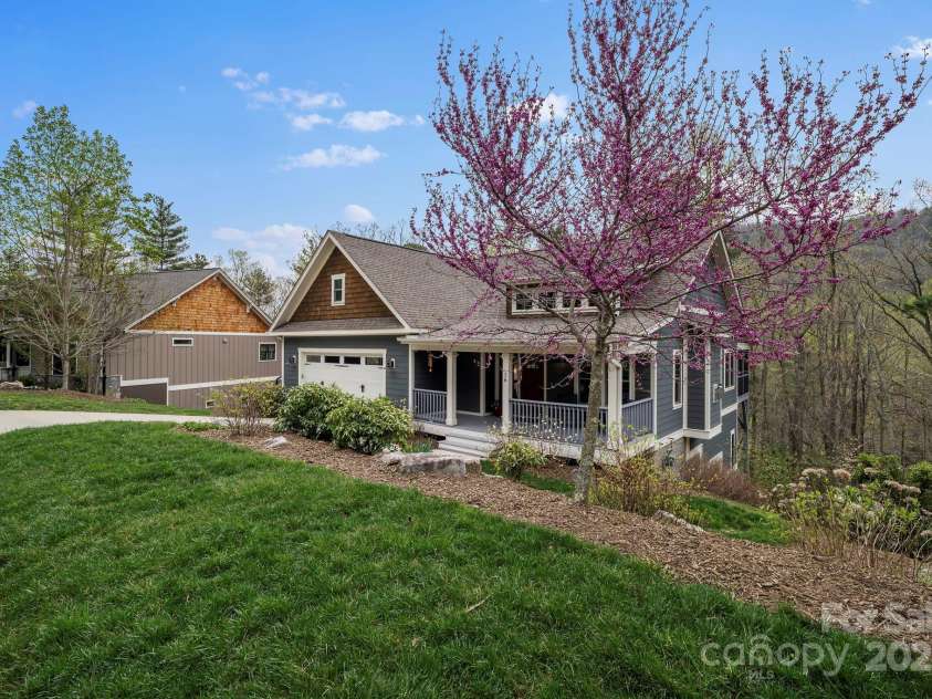 16 Sugarland Ridge Trail, Fairview, NC 28730.  MLS# CAR4245510, YatesRealty ID 16516. 