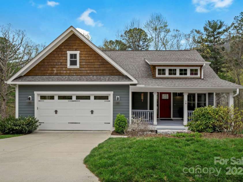 16 Sugarland Ridge Trail, Fairview, NC 28730.  MLS# CAR4245510, YatesRealty ID 16516. 