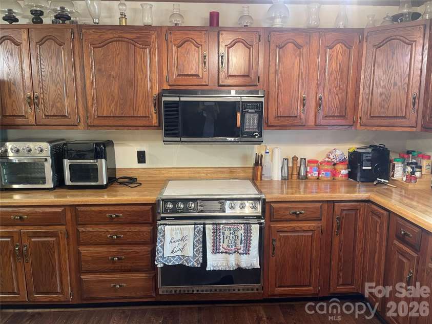 1870 Oakland Road, Forest City, NC 28043.  MLS# CAR4372441, YatesRealty ID 16517. 