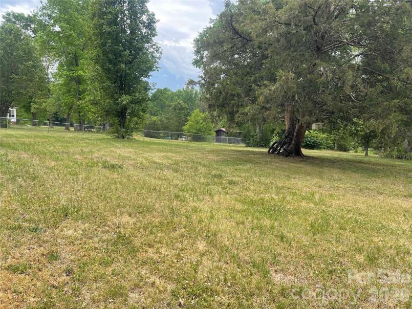 1870 Oakland Road, Forest City, NC 28043.  MLS# CAR4372441, YatesRealty ID 16517. 