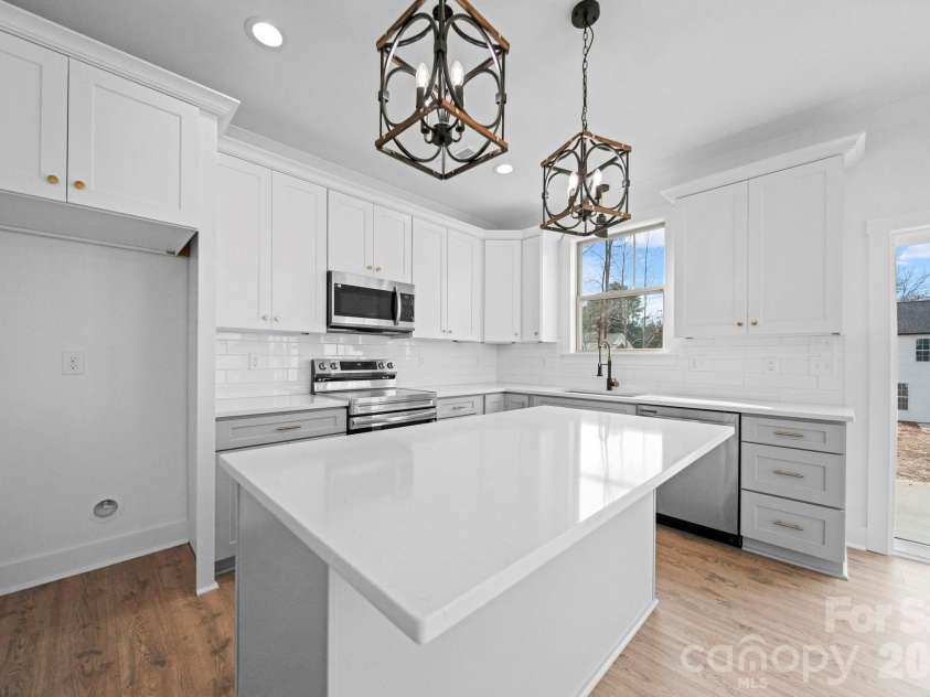 1220 Morven Road, Wadesboro, NC 28170.  MLS# CAR4327072, YatesRealty ID 16518. Kitchen