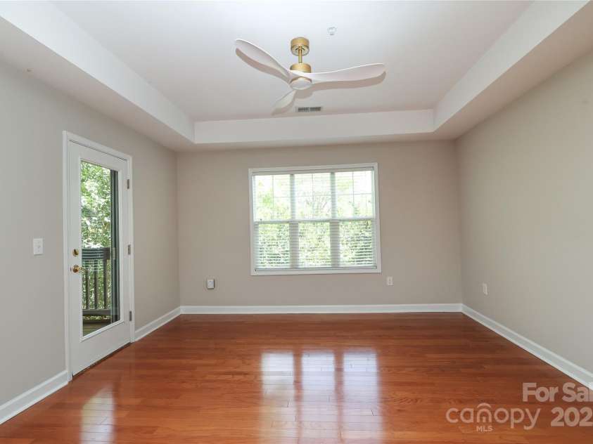 3937 Arbor Lane, Charlotte, NC 28209.  MLS# CAR4248343, YatesRealty ID 16518. 
