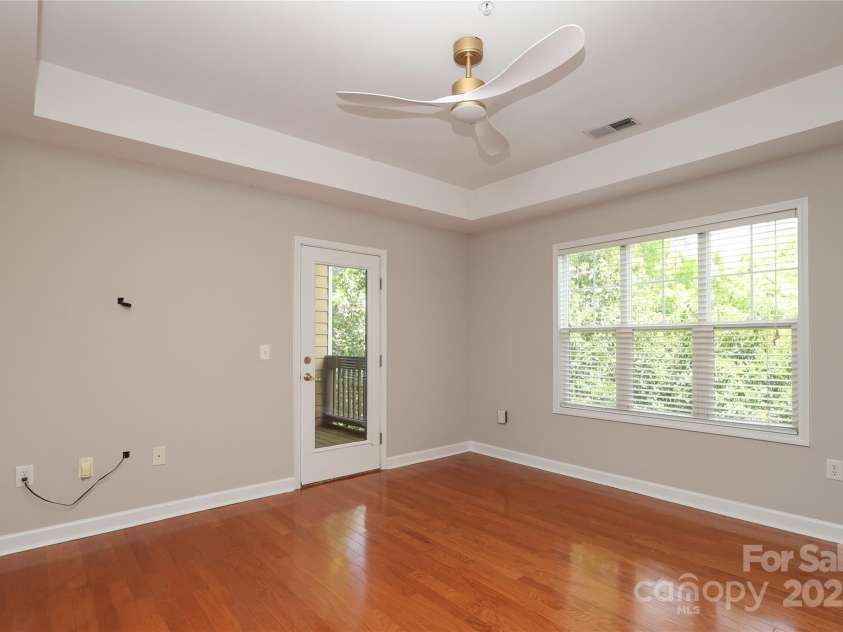 3937 Arbor Lane, Charlotte, NC 28209.  MLS# CAR4248343, YatesRealty ID 16518. 