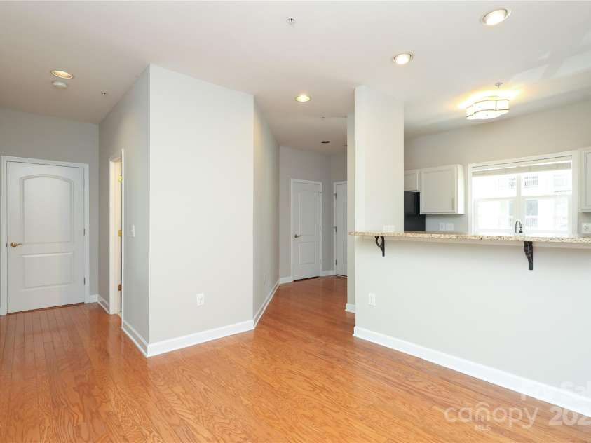 3937 Arbor Lane, Charlotte, NC 28209.  MLS# CAR4248343, YatesRealty ID 16518. 