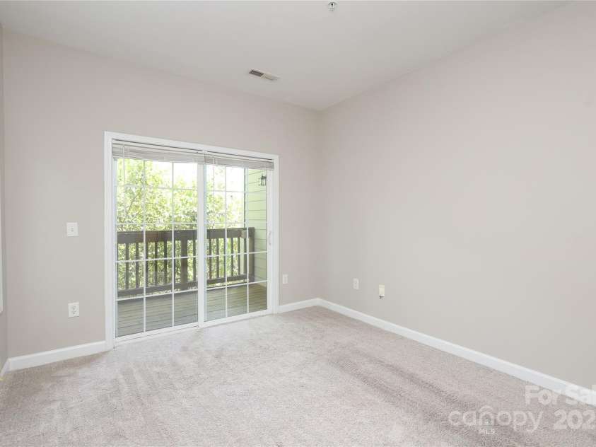 3937 Arbor Lane, Charlotte, NC 28209.  MLS# CAR4248343, YatesRealty ID 16518. 