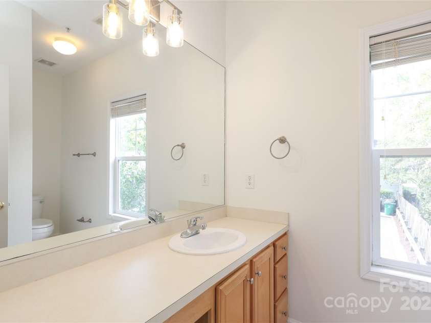 3937 Arbor Lane, Charlotte, NC 28209.  MLS# CAR4248343, YatesRealty ID 16518. 
