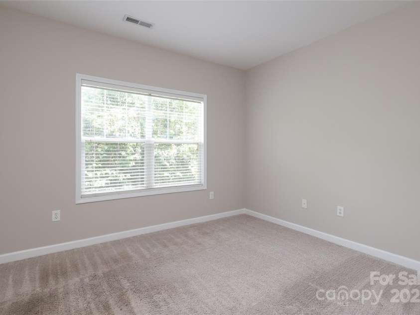 3937 Arbor Lane, Charlotte, NC 28209.  MLS# CAR4248343, YatesRealty ID 16518. 