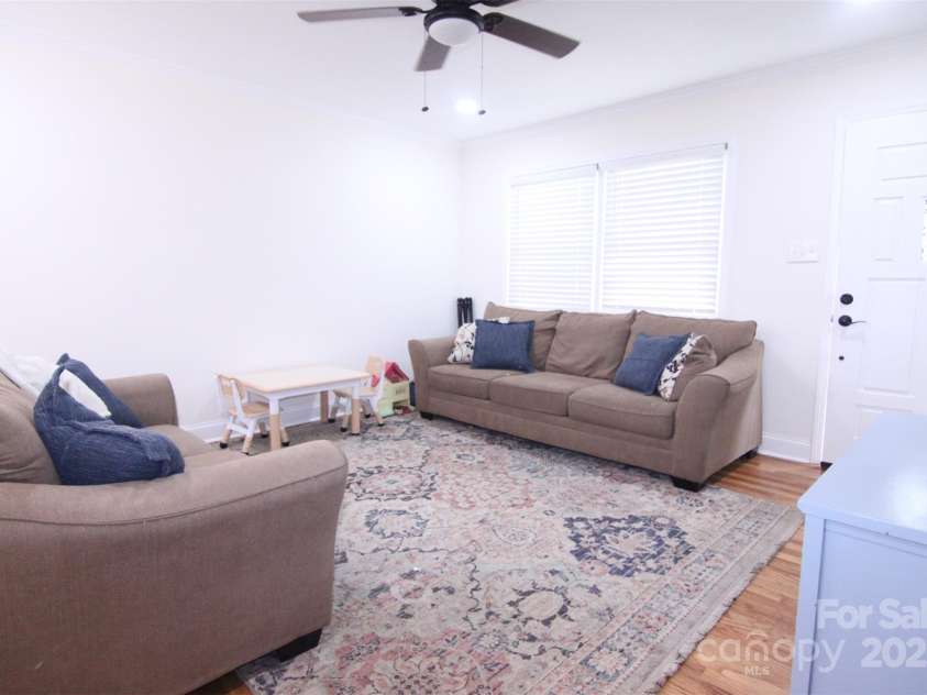 201 Mitchell Street, Belmont, NC 28012.  MLS# CAR4249439, YatesRealty ID 16519. 