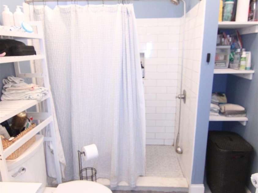 201 Mitchell Street, Belmont, NC 28012.  MLS# CAR4249439, YatesRealty ID 16519. 