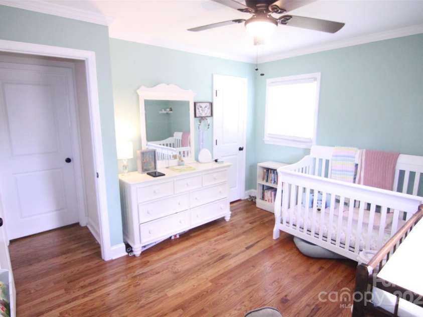 201 Mitchell Street, Belmont, NC 28012.  MLS# CAR4249439, YatesRealty ID 16519. 