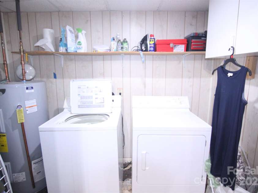 201 Mitchell Street, Belmont, NC 28012.  MLS# CAR4249439, YatesRealty ID 16519. 