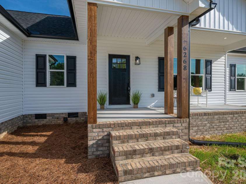6268 Hill Gates Trail, Cherryville, NC 28021.  MLS# CAR4365734, YatesRealty ID 16521. 