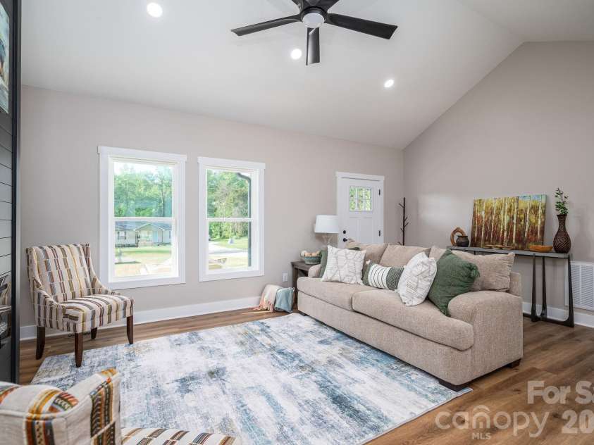 6268 Hill Gates Trail, Cherryville, NC 28021.  MLS# CAR4365734, YatesRealty ID 16521. 
