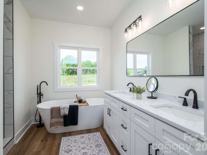 6268 Hill Gates Trail, Cherryville, NC 28021.  MLS# CAR4365734, YatesRealty ID 16521. 