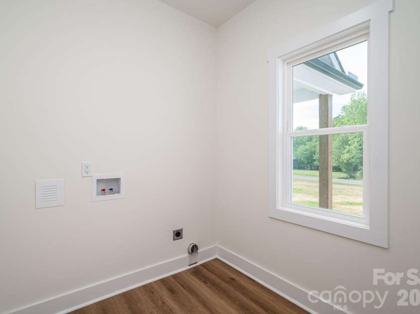 6268 Hill Gates Trail, Cherryville, NC 28021.  MLS# CAR4365734, YatesRealty ID 16521. 