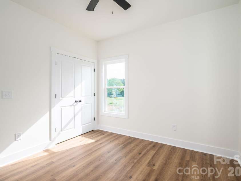 6268 Hill Gates Trail, Cherryville, NC 28021.  MLS# CAR4365734, YatesRealty ID 16521. 