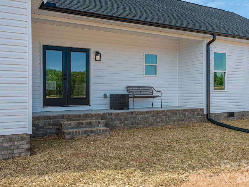 6268 Hill Gates Trail, Cherryville, NC 28021.  MLS# CAR4365734, YatesRealty ID 16521. 