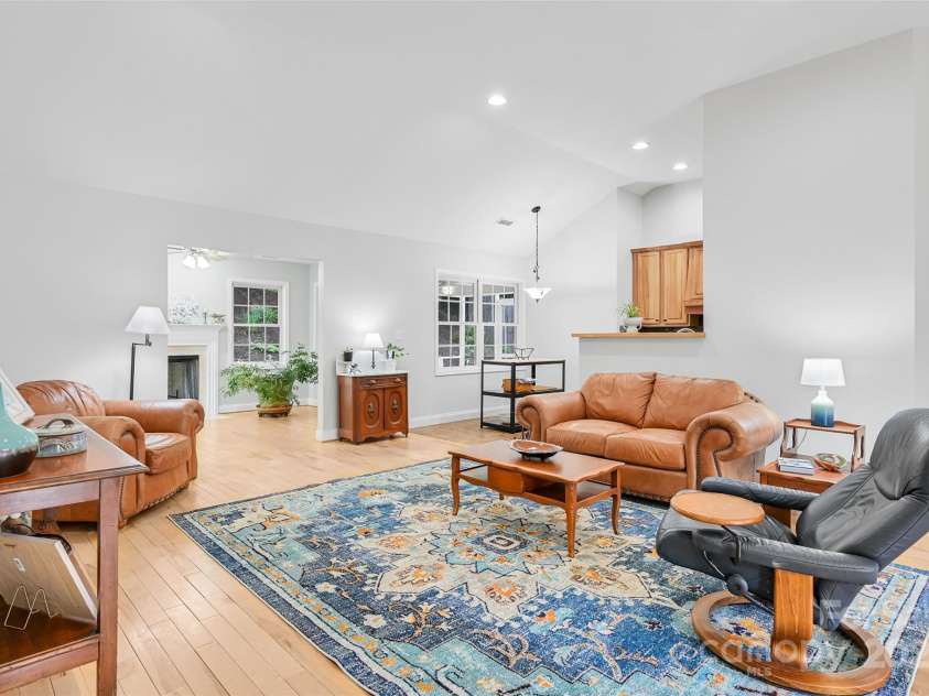 57 Regent Drive, Fletcher, NC 28732.  MLS# CAR4250913, YatesRealty ID 16522. 