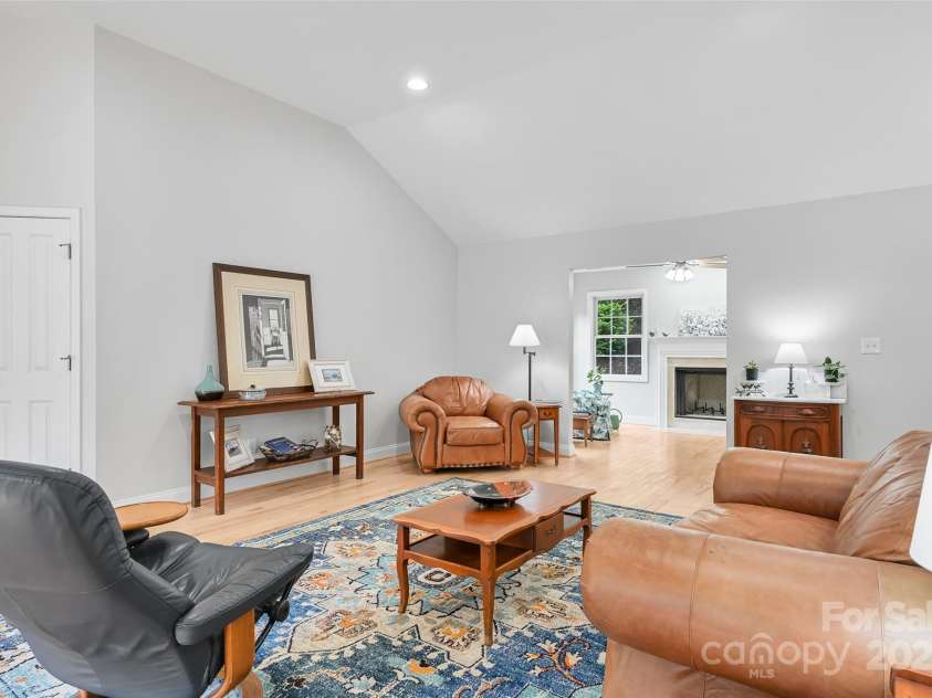 57 Regent Drive, Fletcher, NC 28732.  MLS# CAR4250913, YatesRealty ID 16522. 