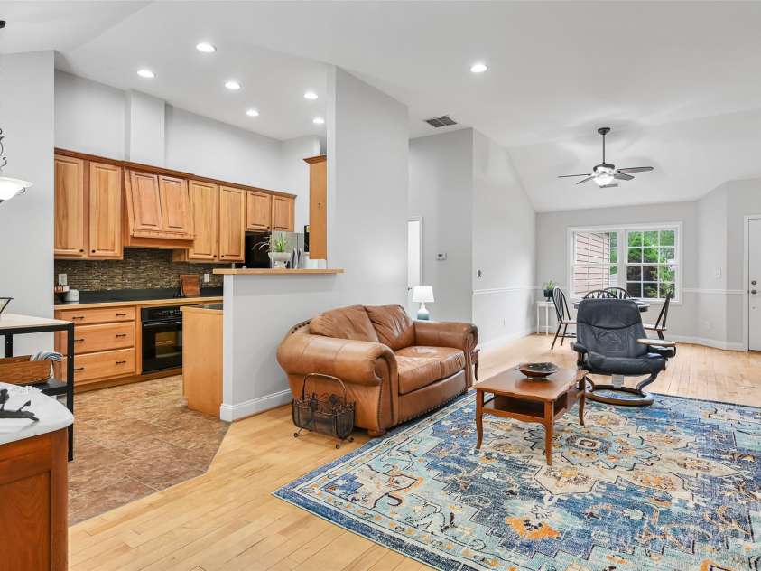 57 Regent Drive, Fletcher, NC 28732.  MLS# CAR4250913, YatesRealty ID 16522. 