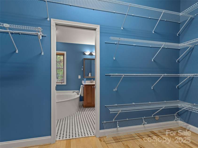 57 Regent Drive, Fletcher, NC 28732.  MLS# CAR4319862, YatesRealty ID 16522. 