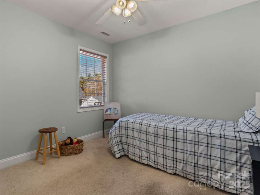 57 Regent Drive, Fletcher, NC 28732.  MLS# CAR4319862, YatesRealty ID 16522. 