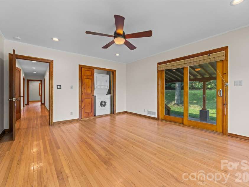 432 Turkey Creek Road, Leicester, NC 28748.  MLS# CAR4367485, YatesRealty ID 16523. 