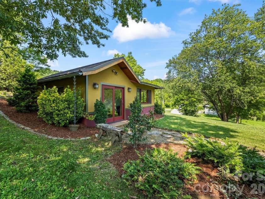 432 Turkey Creek Road, Leicester, NC 28748.  MLS# CAR4367485, YatesRealty ID 16523. 