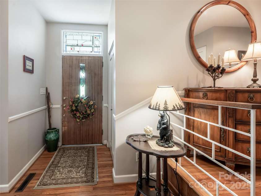 165 Country Club Drive, Waynesville, NC 28786.  MLS# CAR4254331, YatesRealty ID 16524. 