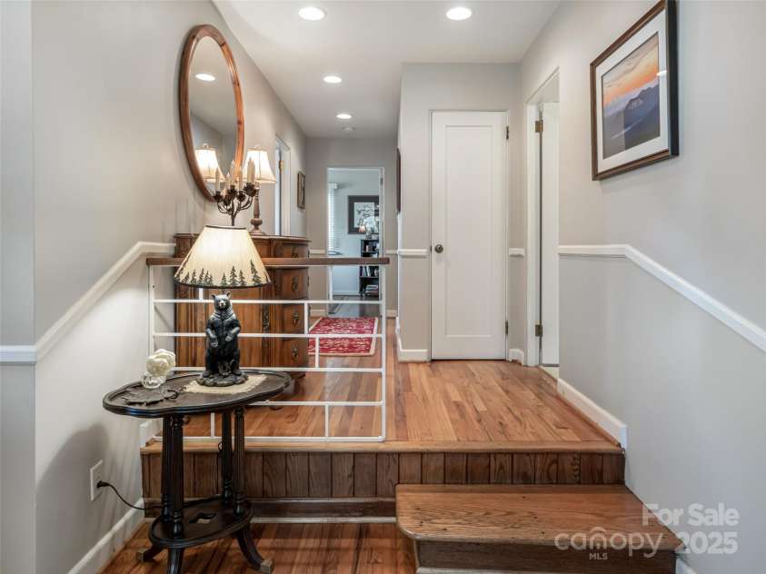 165 Country Club Drive, Waynesville, NC 28786.  MLS# CAR4254331, YatesRealty ID 16524. 