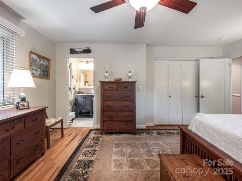 165 Country Club Drive, Waynesville, NC 28786.  MLS# CAR4254331, YatesRealty ID 16524. 