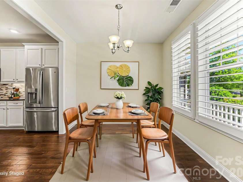 8407 Festival Way, Charlotte, NC 28215.  MLS# CAR4330612, YatesRealty ID 16524. Virtually staged