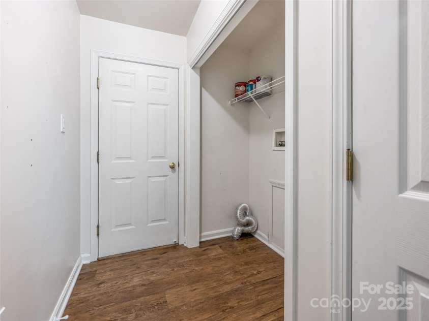 88 Star Point Drive, Hendersonville, NC 28792.  MLS# CAR4255101, YatesRealty ID 16525. 