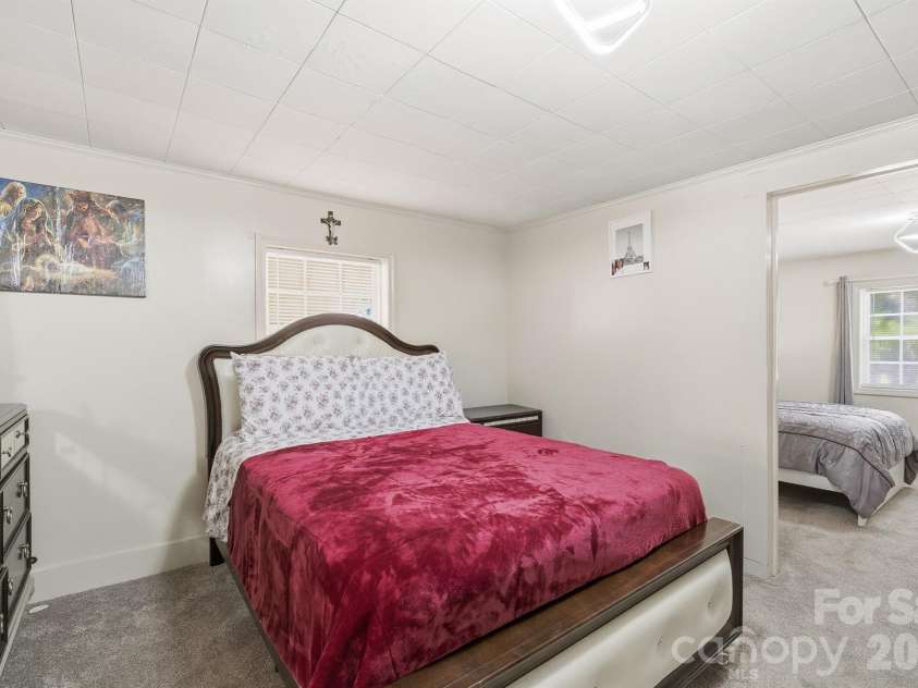 103 J A Ross Street, Morganton, NC 28655.  MLS# CAR4374365, YatesRealty ID 16526. 