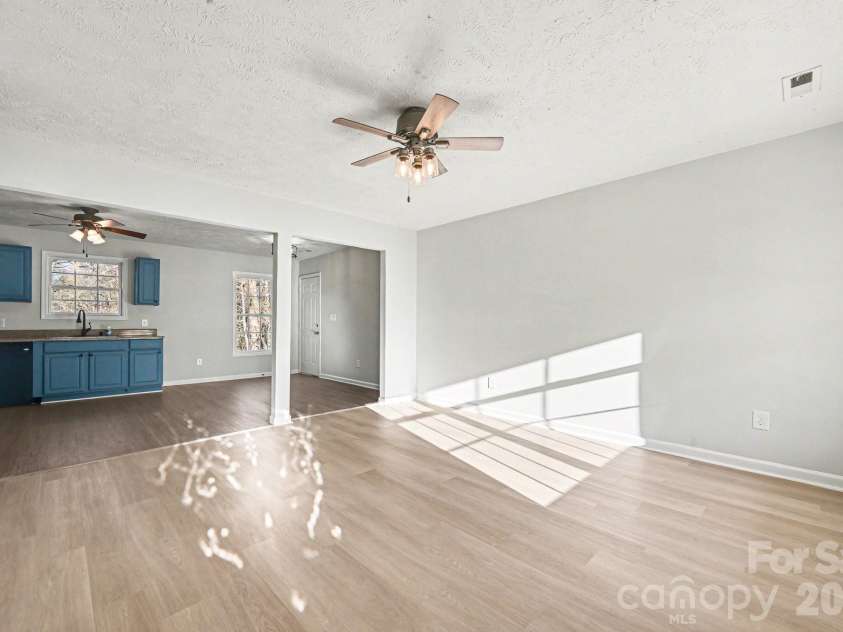 113 Haven Lane, Shelby, NC 28152.  MLS# CAR4360637, YatesRealty ID 16527. 