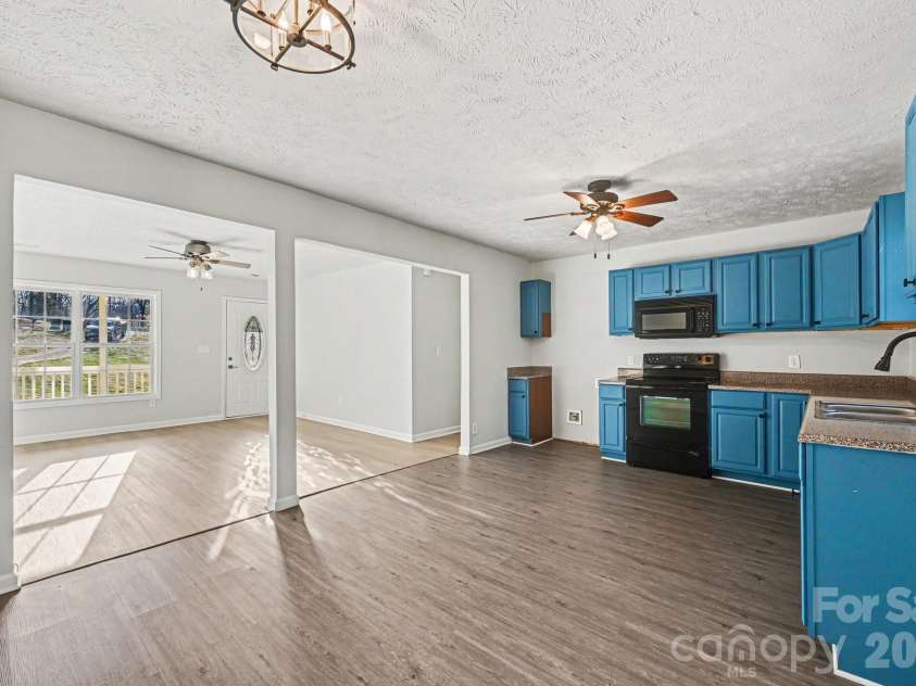 113 Haven Lane, Shelby, NC 28152.  MLS# CAR4360637, YatesRealty ID 16527. 