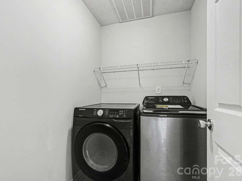 113 Haven Lane, Shelby, NC 28152.  MLS# CAR4360637, YatesRealty ID 16527. 