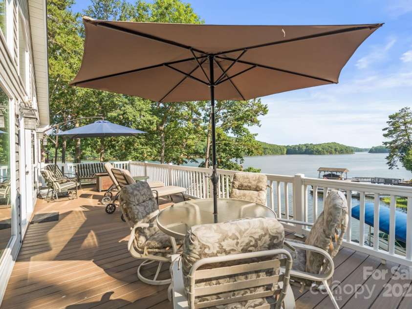 592 Shoreline Road, New London, NC 28127.  MLS# CAR4255512, YatesRealty ID 16527. 