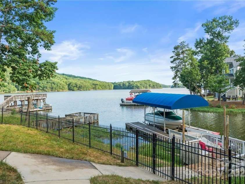 592 Shoreline Road, New London, NC 28127.  MLS# CAR4255512, YatesRealty ID 16527. 