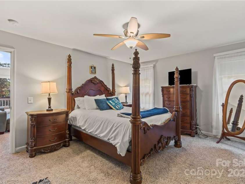 592 Shoreline Road, New London, NC 28127.  MLS# CAR4255512, YatesRealty ID 16527. 