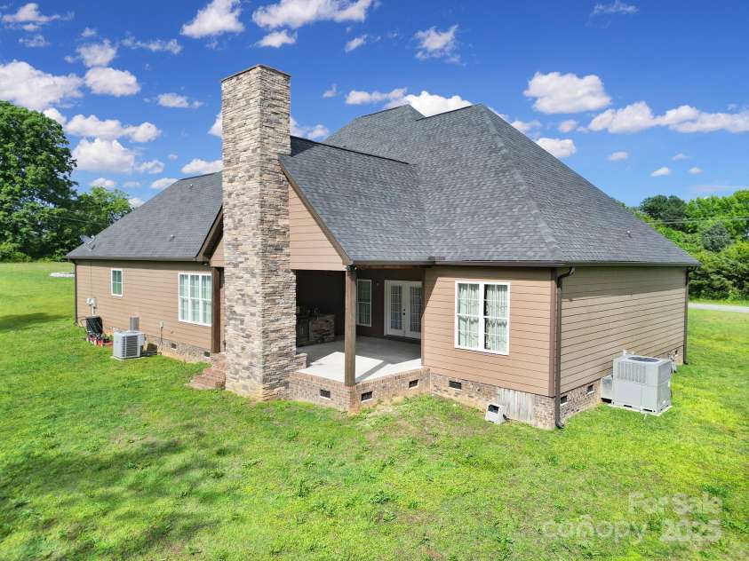 1166 Rocky River Road, Lancaster, SC 29720.  MLS# CAR4255542, YatesRealty ID 16529. 