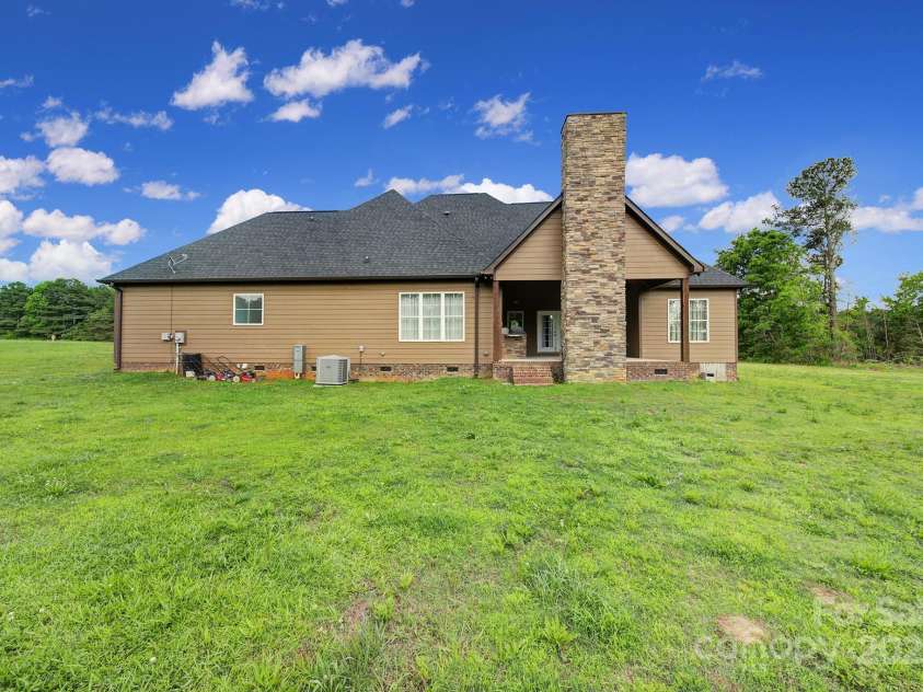 1166 Rocky River Road, Lancaster, SC 29720.  MLS# CAR4255542, YatesRealty ID 16529. 