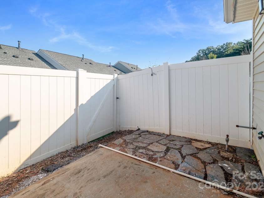 748 Sasha Court, Rock Hill, SC 29732.  MLS# CAR4295435, YatesRealty ID 16530. 