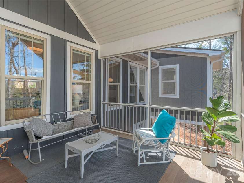 95 Greenwells Glory Drive, Biltmore Lake, NC 28715.  MLS# CAR4247434, YatesRealty ID 16530. 